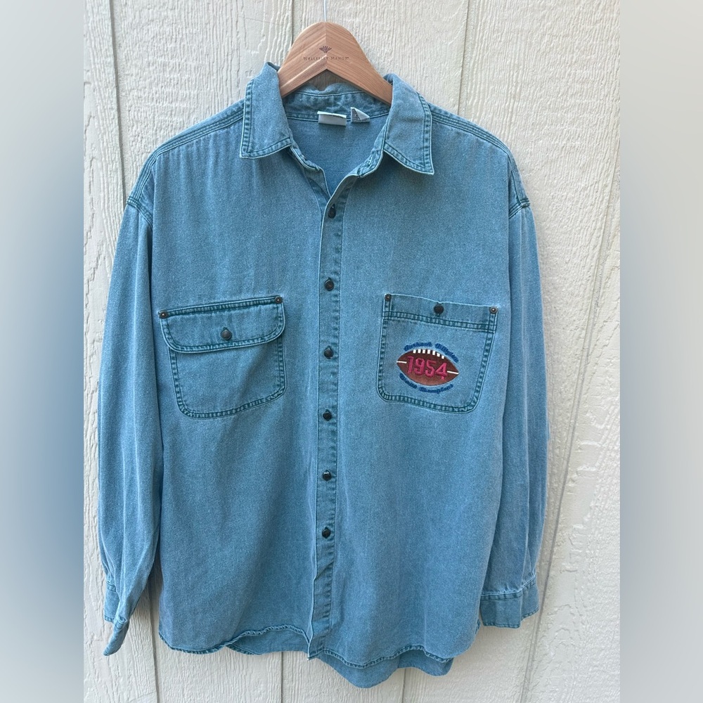 Vintage 1994  Acme Clothing embroidered Looney Tunes denim shirt Size L